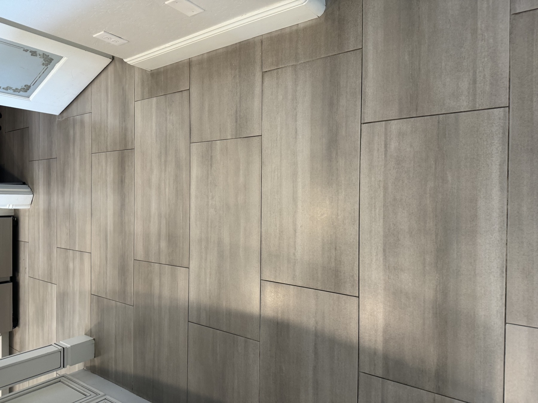 Vein-cut stone clean & seal — before