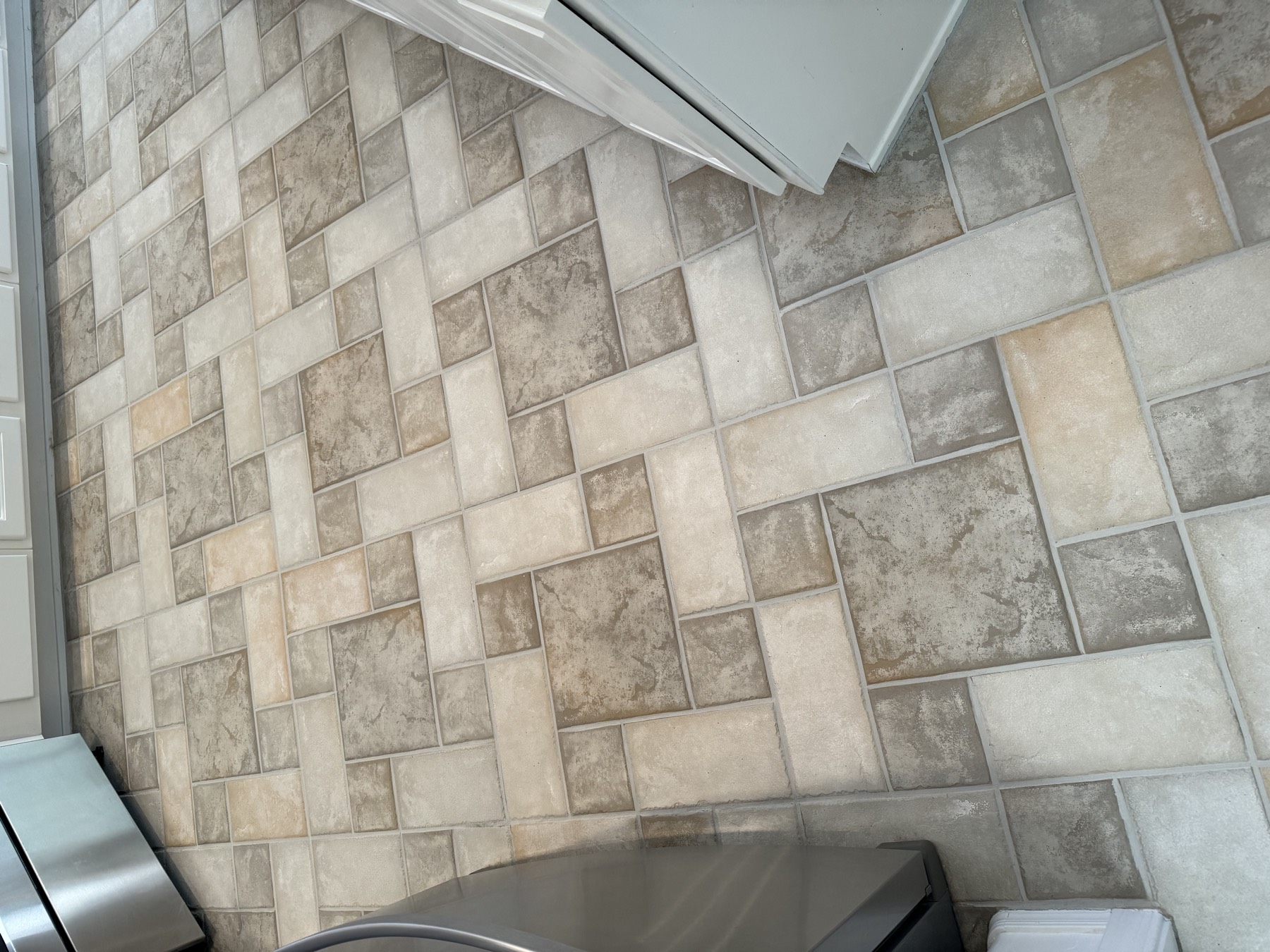 Kitchen floor grout clean — after